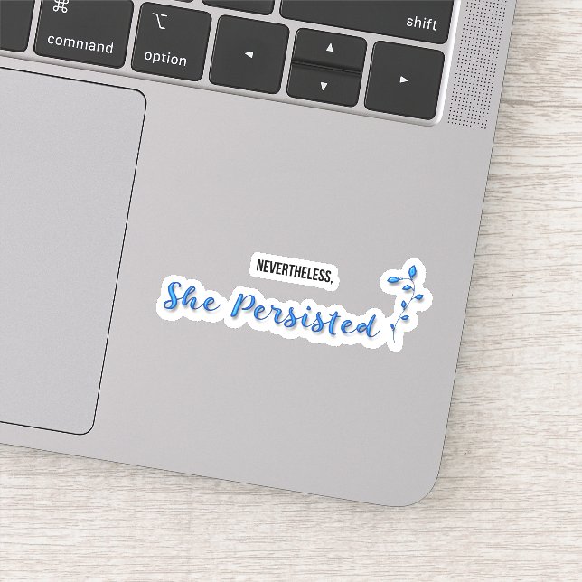 Adesivo No Entanto, Ela Persiste (Detalhe)