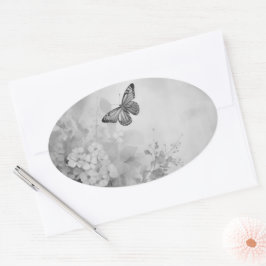 Adesivo Oval Borboleta Preta e Branca