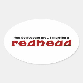 Adesivo Oval Casado com uma Ruiva