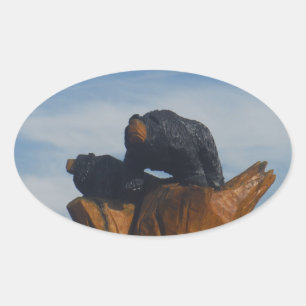 Adesivo Oval Céu fumarento azul preto arborizado das montanhas