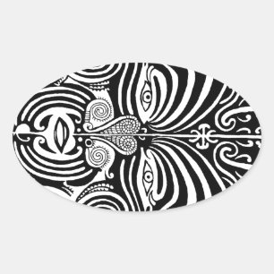Adesivo Oval Design de tatuagem tribal Maori Moko.