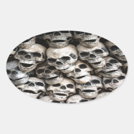 Adesivo Oval Pilha De Crânios