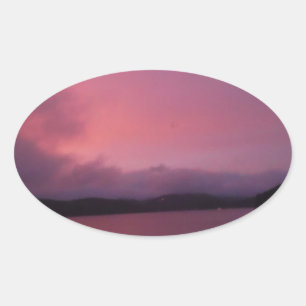 Adesivo Oval pôr do sol roxo no lago de Arrohead