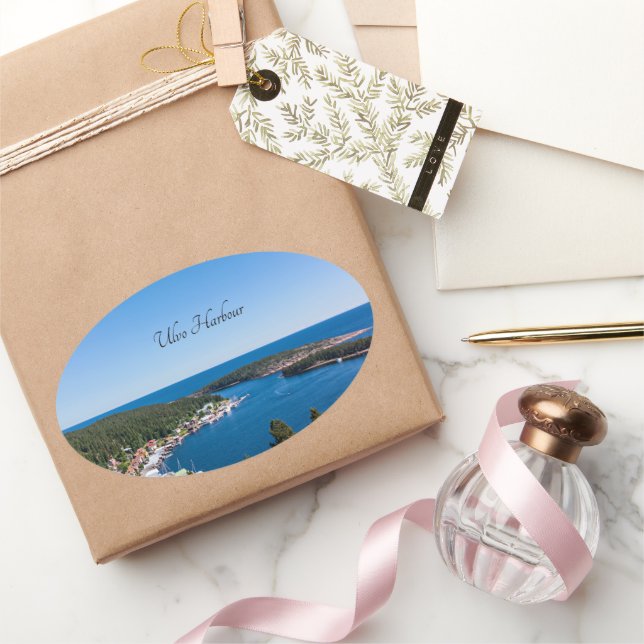 Adesivo Oval Ulvo Harbour, Hoga-Kusten, Suecia (Presentear)