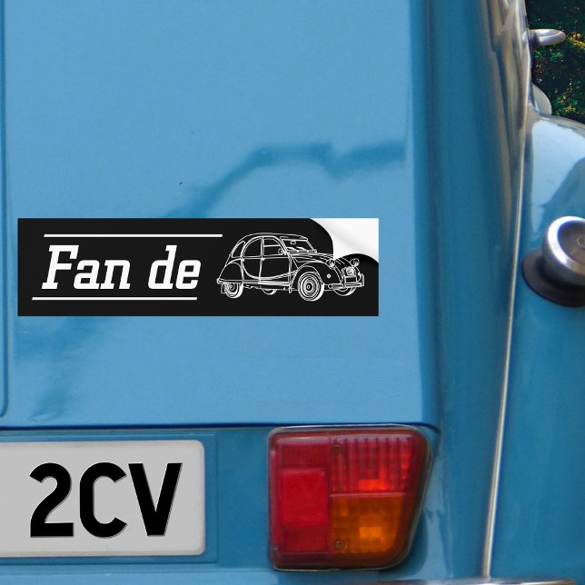 Adesivo Para Carro Oldtimer Fan de 2cv (2CV Bumper Sticker in Black with a White Deux Chevaux and Slogan)
