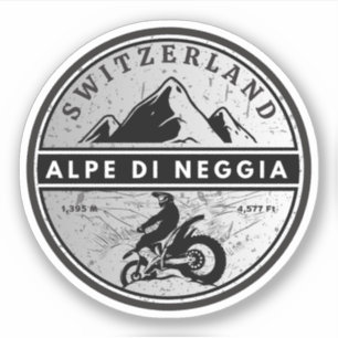 Adesivo Passeio de moto Alpe di Neggia pelos Alpes suíços