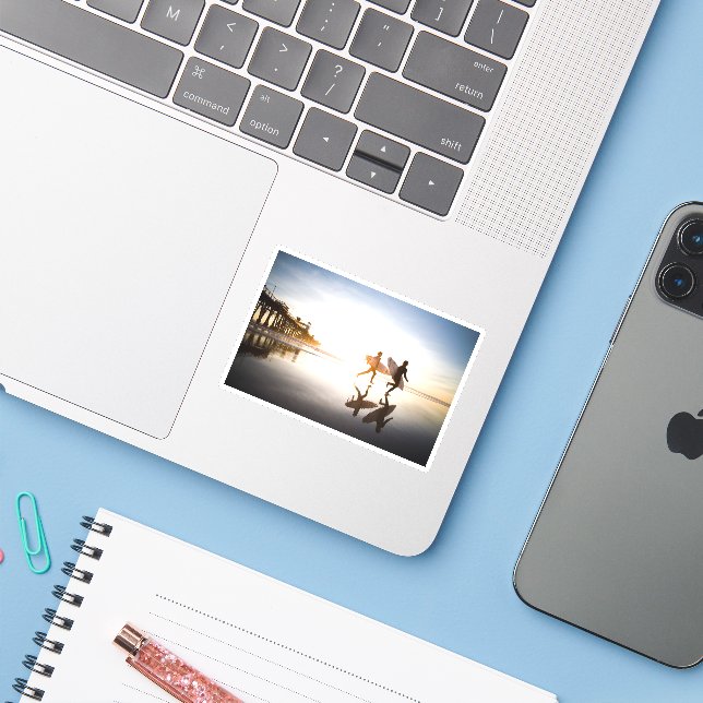 Adesivo Praia de Oceanside (Notebook com iPhone)