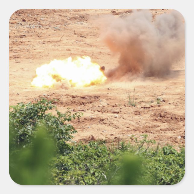 Adesivo Quadrado 10 blocos de 2,5 kg de TNT (Frente)