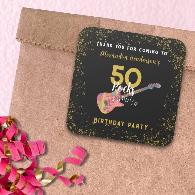 Adesivo Quadrado 50 Rochas Rosa Guitarra 50ª Festa de aniversário O (50 Rocks pink guitar black and gold glitter 50th birthday party thank you favor bag sticker)