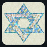 Adesivo Quadrado A gema decorou a estrela de David<br><div class="desc">A arte tirada para assemelhar-se a gemas e os sparklies preenchem a forma da estrela de David para fazer a isto um presente muito especial para o senhor mesmo ou amigos e família este Hanukkah.</div>