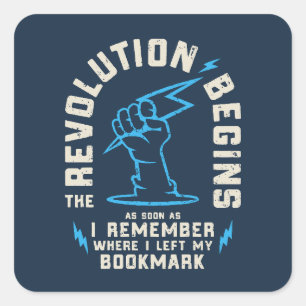 Adesivo Quadrado A Revolução Começa O Livro Engraçado