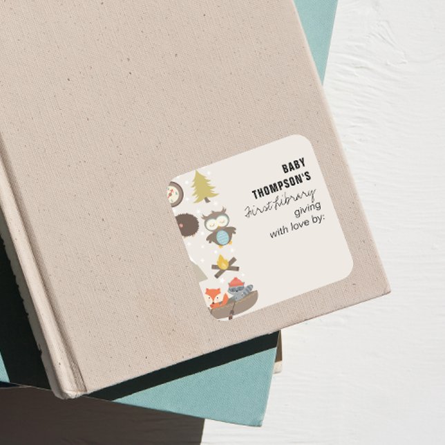 Adesivo Quadrado Aguarda Aventura a Primeira Biblioteca da Bebê (Criador carregado)