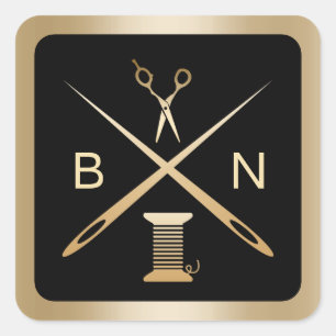 Adesivo Quadrado Agulhas e Threads Dourados do Seamstress