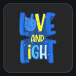 Adesivo Quadrado Amor E Hanukkah Menorah Chanukah Judaico Ho<br><div class="desc">Este é um presente de excelente para sua família,  amigos durante as férias de Chanucá. Eles ficarão felizes em receber este presente de você durante o feriado de Chanucá.</div>