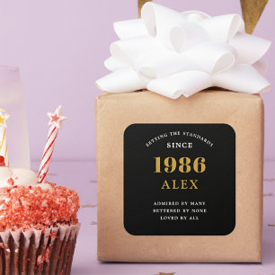 Adesivo Quadrado Aniversário de 40 anos Nome 1986 Preto Dourado Ele