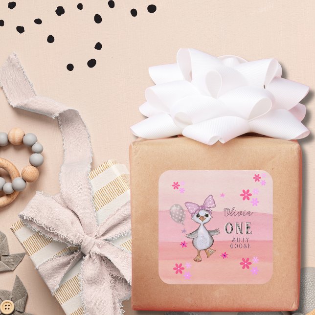 Adesivo Quadrado Arco Rosa primeiro aniversario de Ganso do bobo (Silly Goose 1st Birthday Pink Bow Square Sticker

)