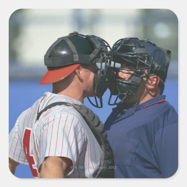 Adesivo Quadrado Argumento de Baseball Catcher e Umpire (Frente)