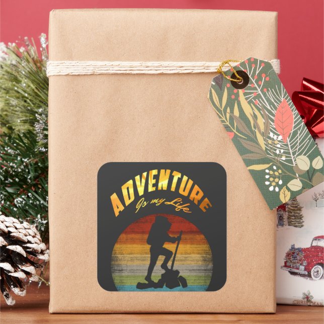 Adesivo Quadrado Aventura da Vida Moderna (Feriado)