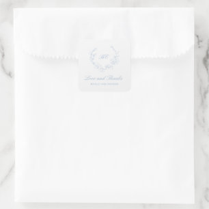 Adesivo Quadrado Azul Empoeirado Coroa Monograma Casamento Elegante