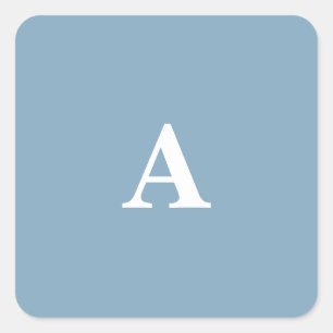 Adesivo Quadrado Azul Empoeirado Monogramas Branco Simples Mínimo P