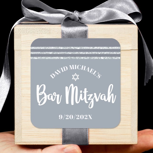 Adesivo Quadrado Bar Mitzvah Moderno Tallit Cinza Prateado Escrito  (Criador carregado)