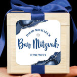 Adesivo Quadrado Bar Mitzvah Simple Modern Marinho Blue Agate Scrip<br><div class="desc">Tenha orgulho, alegria e mostre este marco do seu Bar favorito Mitzvah! Use este adesivo legal, único, moderno e personalizado para adicionar a seu dia especial. A tipografia da escrita azul-marinho e uma Estrela prateada de David sobrepõem um fundo branco simples com rochas azuis de aço acentuadas com veias falsas...</div>