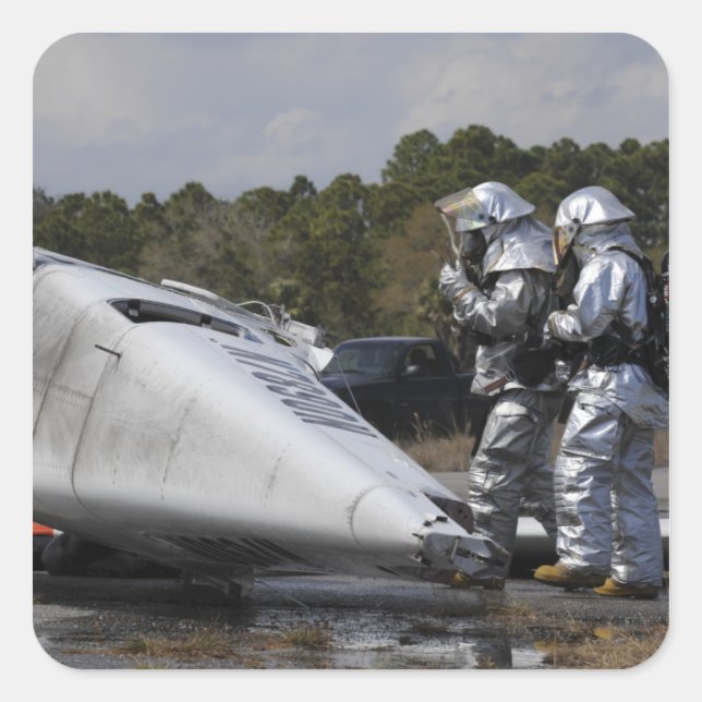 Adesivo Quadrado Bombeiros respondem à cena (Frente)