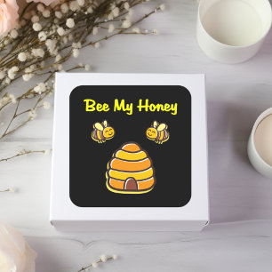 Adesivo Quadrado Bonita e Doce Abelha Minha Colmeia Escura de Mel
