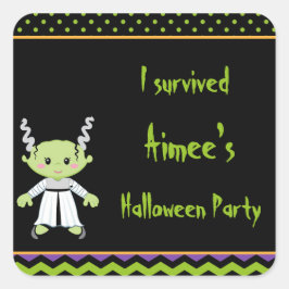 Adesivo Quadrado Bonita Garota do Halloween "I Survived"