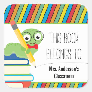 Adesivo Quadrado Bookworm A Que Este Livro Pertence