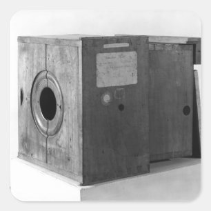 Adesivo Quadrado Câmera de Joseph Nicephore Niepce, c.1816-22