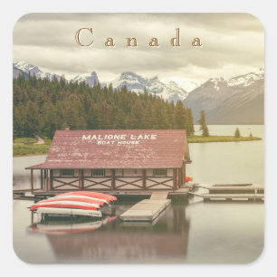 Adesivo Quadrado Casa de Barcos do Lago Maligne no Canadá