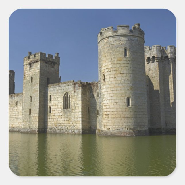Adesivo Quadrado Castelo de Bodiam (1385), refletido em fosso, Lest (Frente)