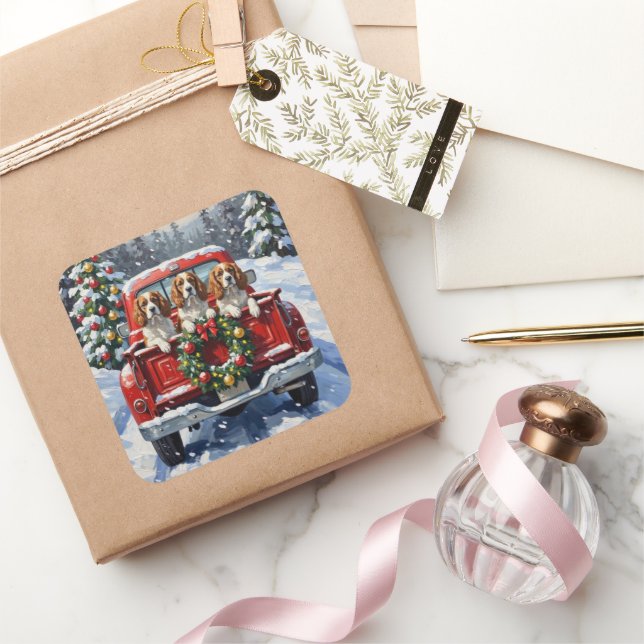 Adesivo Quadrado Cavalier King Charles Spaniel Christmas Red Truck (Presentear)