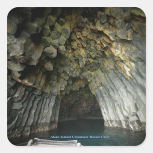 Adesivo Quadrado Caverna Columnar do basalto da ilha de Akun
