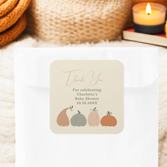 Adesivo Quadrado Chá de fraldas De Abóbora Rústico Neutro Muito Obr (Rustic Neutral Fall Pumpkin Baby Shower Thank You Square Sticker)