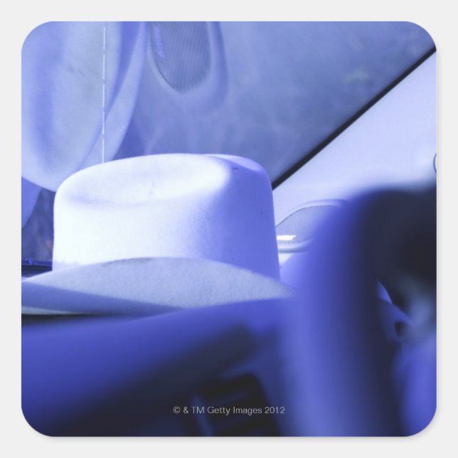 Adesivo Quadrado Chapéu de Cowboy no Dashboard do Caminhão (Frente)