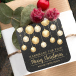 Adesivo Quadrado Christmas Black Gold Handmade For You<br><div class="desc">Create stickers to label your Christmas holiday handmade goods,  cookies,  candy,  treats,  party favors and more featuring elegant white and gold Christmas tree ornaments on a black background with your message in chic lettering. MATCHING items in our store.</div>