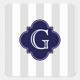 Adesivo Quadrado Cinzas Leves Banhas Brancas, Monograma do Rótulo A