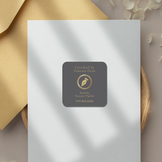 Adesivo Quadrado Cinzas modernas e Canetas notariais Douradas certi (Criador carregado)