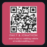 Adesivo Quadrado Código QR Nomes de Sites de Casamento Magenta<br><div class="desc">Código QR Nomes de Sites de Casamento Magenta. O texto pode ser facilmente personalizado. Você também pode alterar o plano de fundo e as cores do texto para combinar com o tema do casamento,  se desejar,  por meio da opção Personalizar Mais.</div>