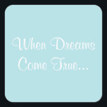 Adesivo Quadrado Convite Personalizado Azul Pó<br><div class="desc">Design de Cor Pó Azul Pó Personalizável Pó Azul e Pentes Brancos - Será que as próprias mulheres engajadas se perguntarão: como eu determino os melhores adesivos de casamento para combinar com os meus convites? Estes selos personalizados formais e personalizáveis para o Azul e Branco em Pó de Casamento serão...</div>