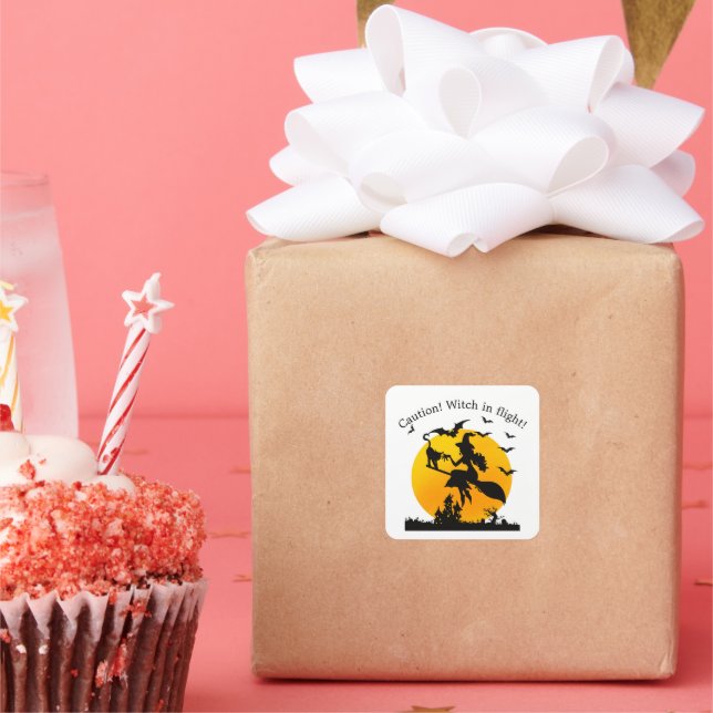 Adesivo Quadrado Cuidado! Bruxa em Voo (Festa)