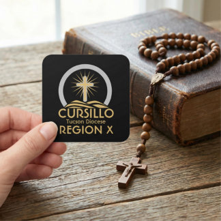 Adesivo Quadrado Cursillo Cruz Radiantes na Colina Diocese e Região