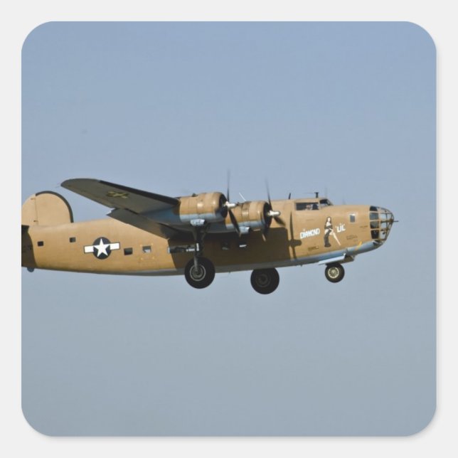 Adesivo Quadrado Diamond Lil B-24 Bomber, aterrando em Oshkosh, (Frente)