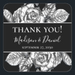 Adesivo Quadrado Elegante Agradecimento de Casamento Floral Preto e<br><div class="desc">Esses adesivos de agradecimento floral preto e branco são elegantes, modernos, sofisticados e encantadores - perfeitos para um casamento de jardim, botânico, rústico, romântico, floral, formal ou vintage. A combinação requintada de rosas pretas e brancas graciosas e folhagens delicadas é fluida, delicada e linda. O design monocromático é impressionante e...</div>