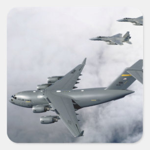 Adesivo Quadrado F-15B Eagles escolta o primeiro C-17 baseado no Ha