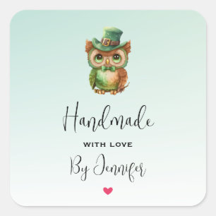 Adesivo Quadrado Feita à mão com Coruja Bonita de Amor em um Chapéu