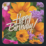 Adesivo Quadrado Feliz Aniversário Flores de Primavera Coloridas Vi<br><div class="desc">Feliz Aniversário nome personalizado flores de primavera, pétalas azuis, vermelhas, amarelas, verdes e roxas.</div>