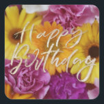 Adesivo Quadrado Feliz Aniversário Vibrante Flores Coloridas da pri<br><div class="desc">Feliz aniversário personaliza o nome das flores de primavera,  azul,  vermelha,  amarela,  verde e violeta.</div>
